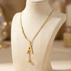 Gold Titanium Steel Initial Letter Necklace / Collier Lettre Initiale Doré - Y S